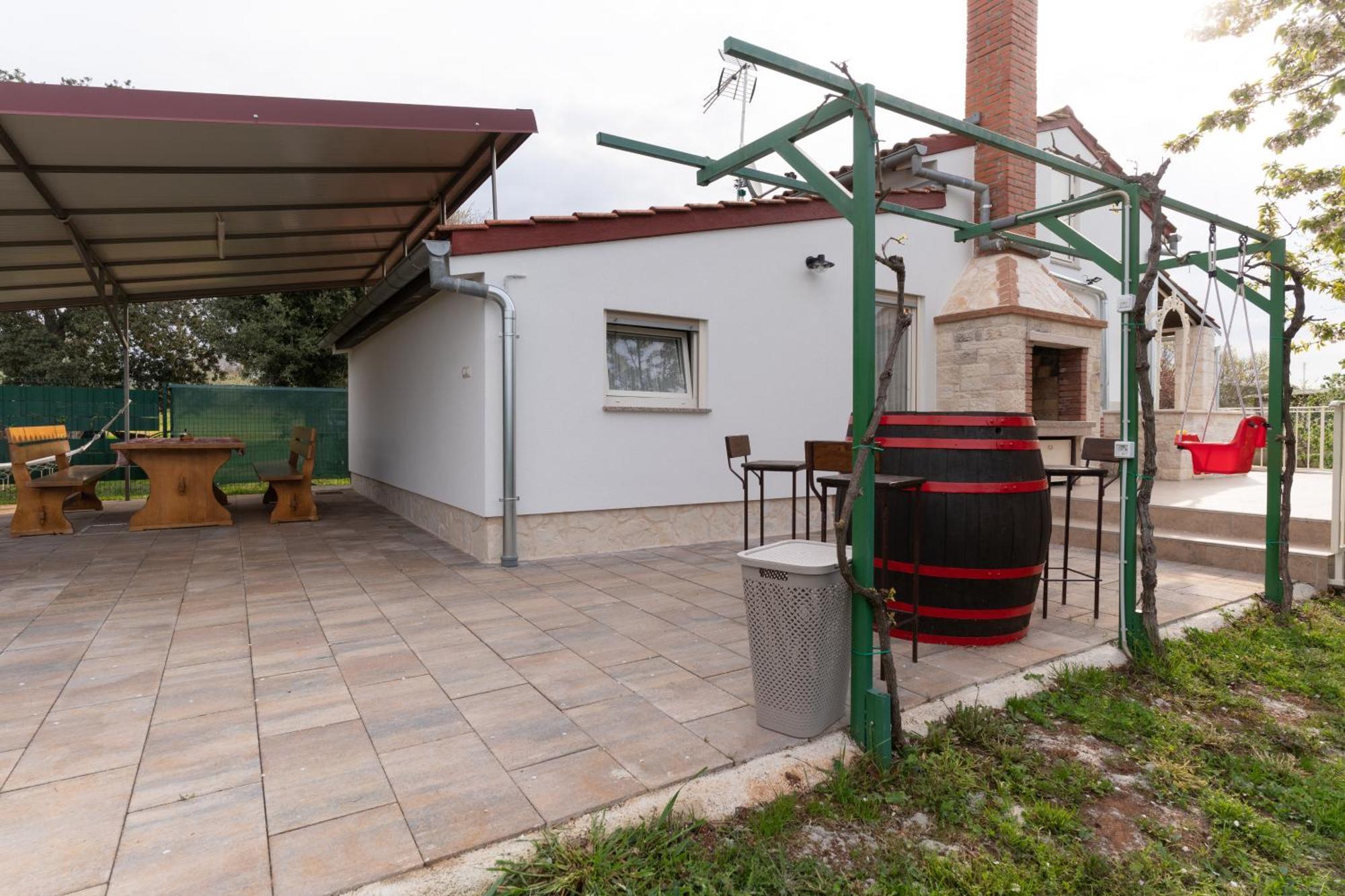 House Emily Rovigno